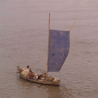 river04